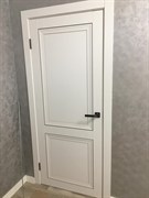 Межкомнатная дверь Деканто 1 Бархат белый в интерьере